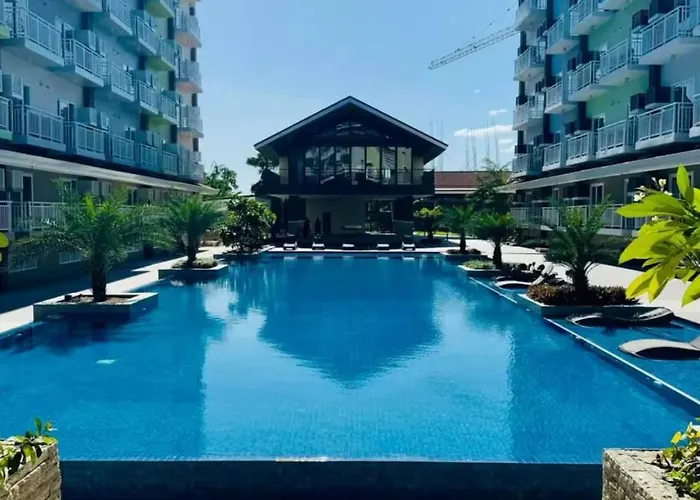 Rj Cozy Stays With Pool, Gym And Free Wifi Just 5 Mins Near Airport *