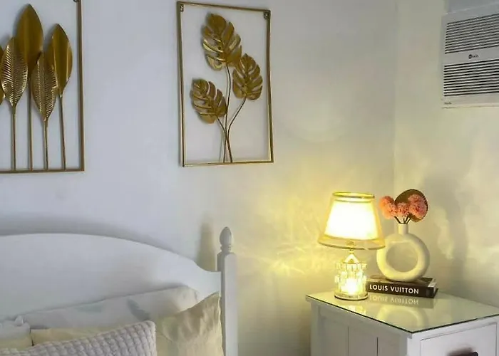 Station touristique Rj Cozy Stays With Pool, Gym And Free Wifi Just 5 Mins Near Airport *