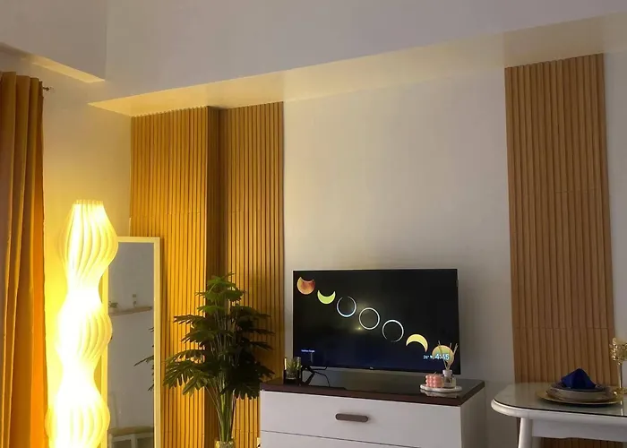 Station touristique Rj Cozy Stays With Pool, Gym And Free Wifi Just 5 Mins Near Airport *